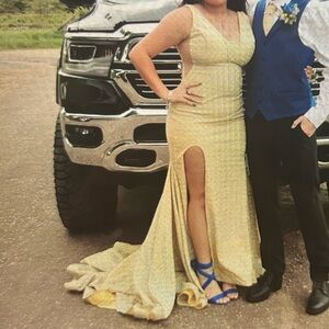 Jovani size 10 yellow base with gold glitter patterns